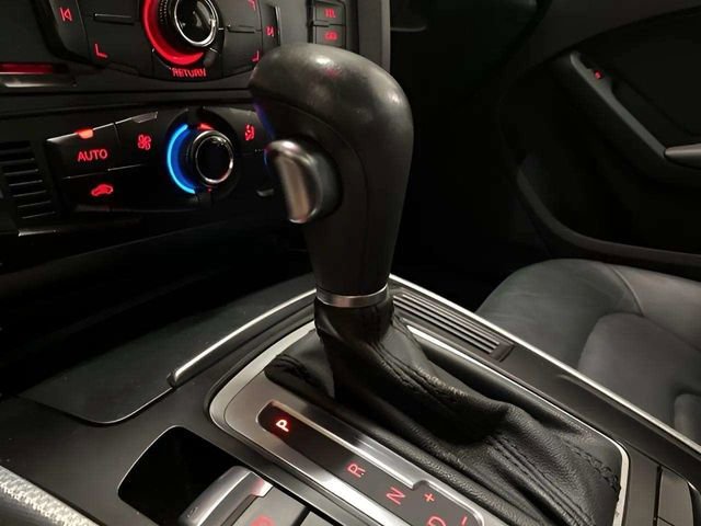 Used 2010 Audi A4 2.0T Premium FWD image 26