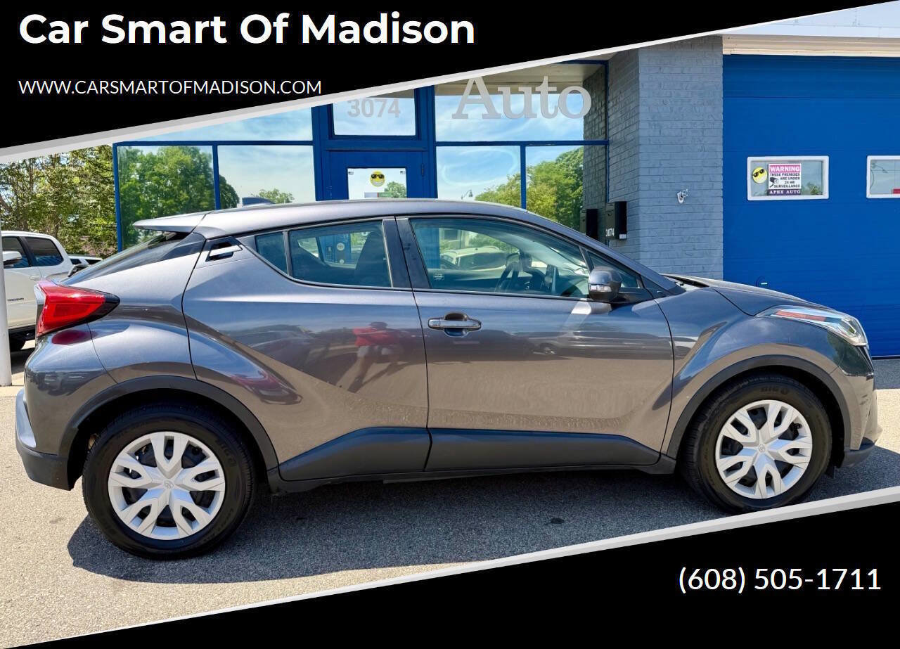 Used 2021 Toyota C-HR LE FWD image 1