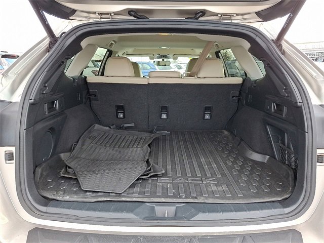 Used 2020 Subaru Outback Limited image 32
