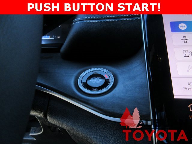 Used 2024 Jeep Grand Cherokee Limited image 22