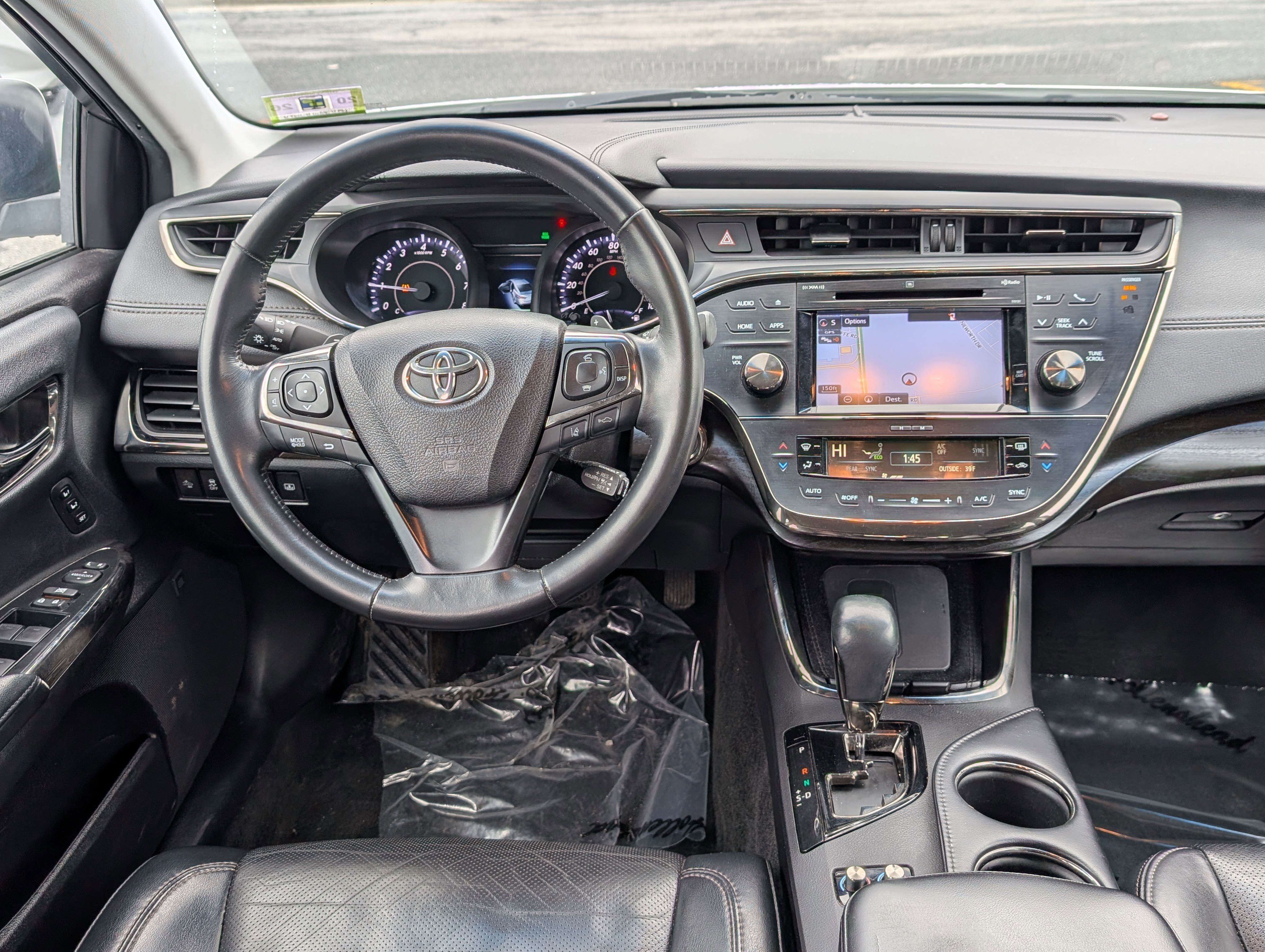 Used 2016 Toyota Avalon Limited w/ Toyota Safety Sense Package image 17