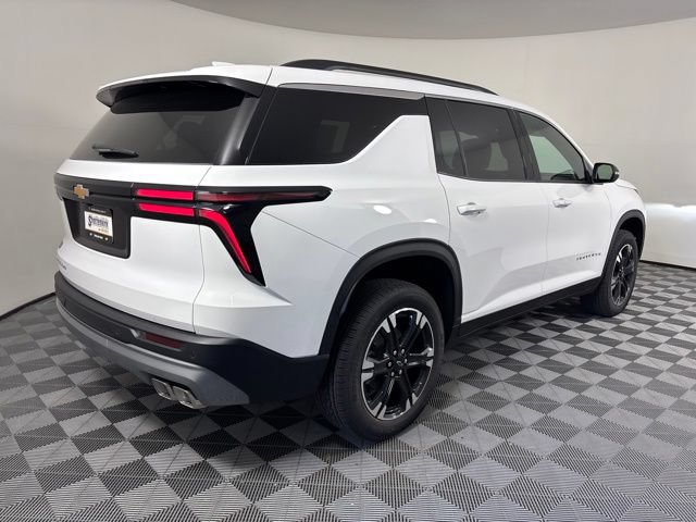 New 2027 Chevrolet Traverse LT w/ Sun and Wheel Package AWD/4WD image 6