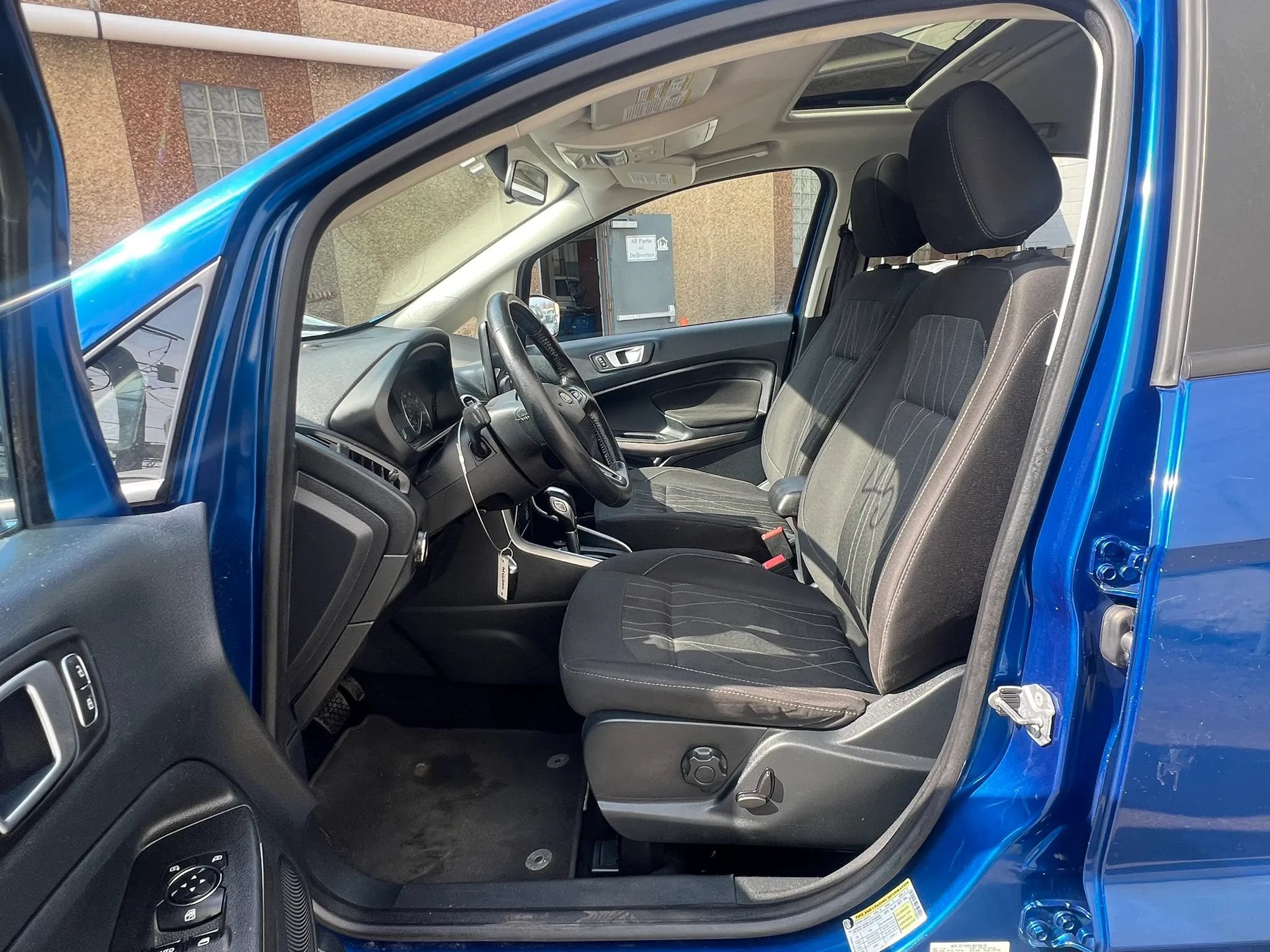 Used 2019 Ford EcoSport SE w/ SE Convenience Package AWD/4WD image 28