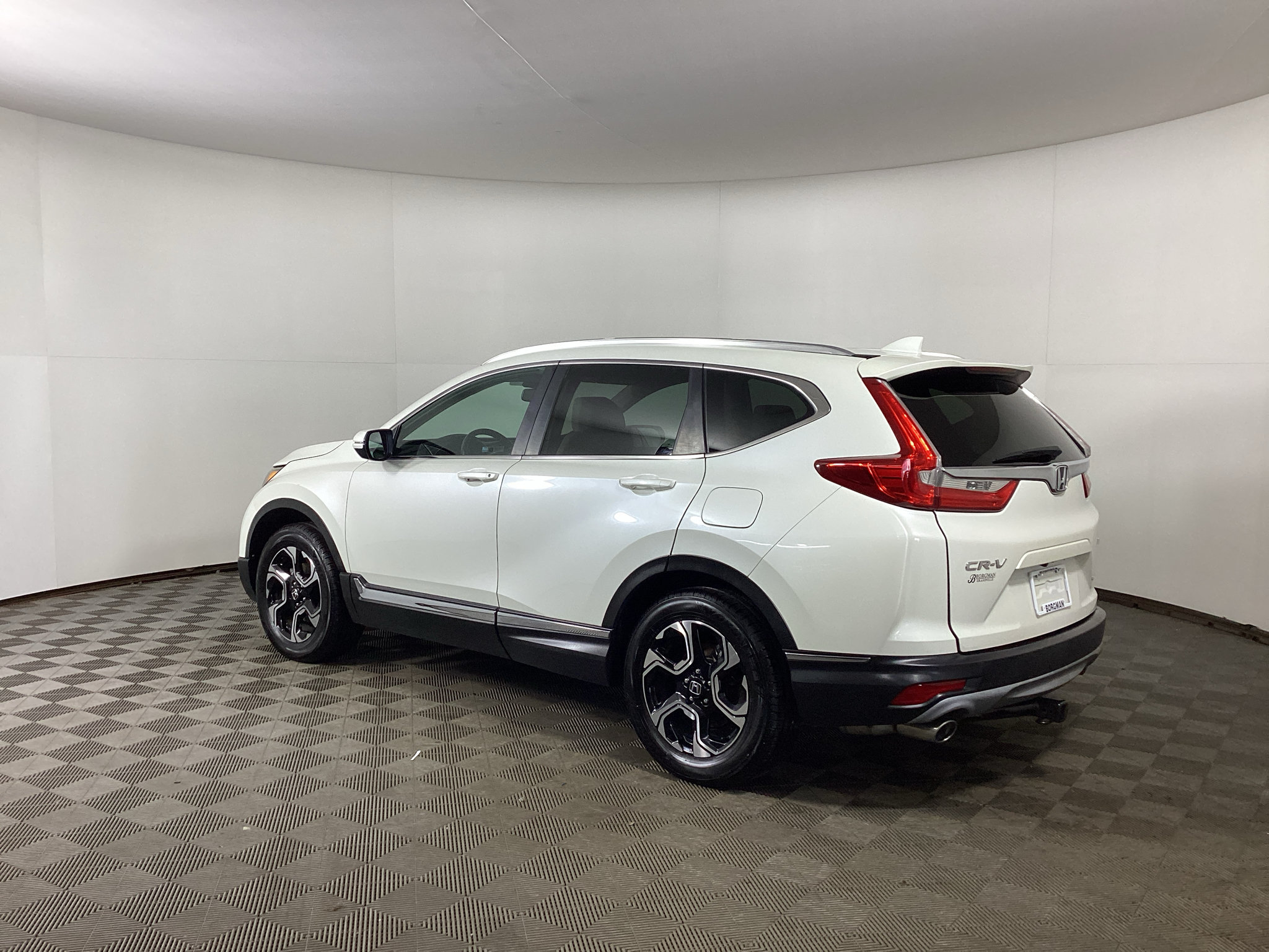 Used 2018 Honda CR-V Touring image 4