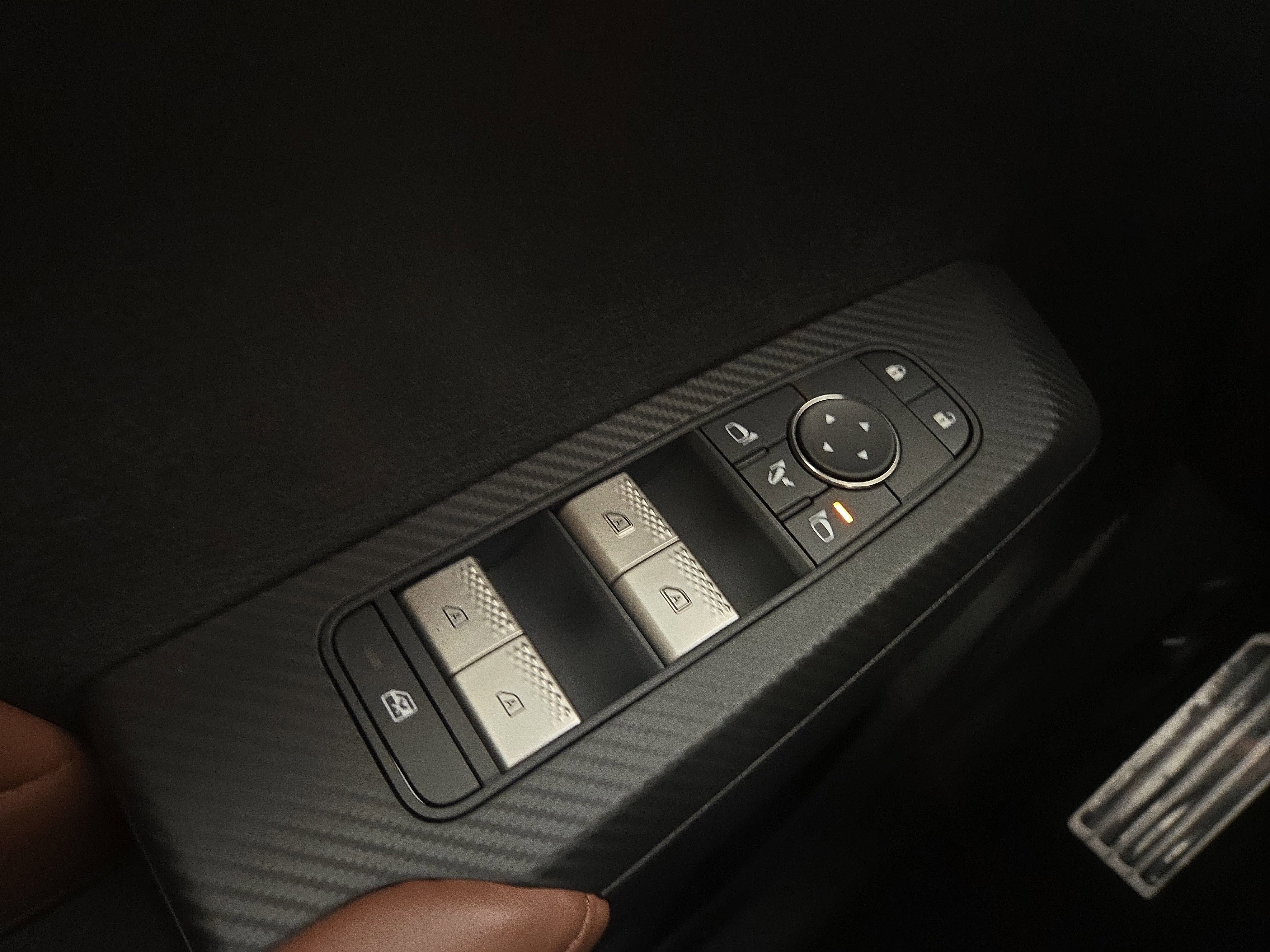 New 2026 Mitsubishi Outlander SEL image 27