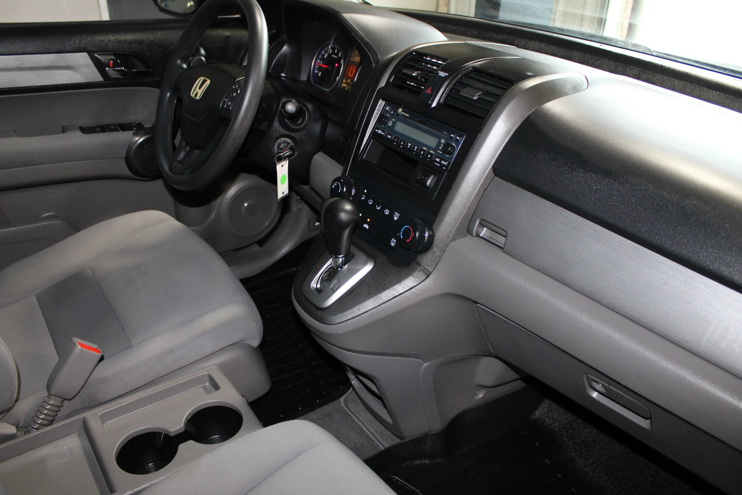 Used 2011 Honda CR-V LX image 25