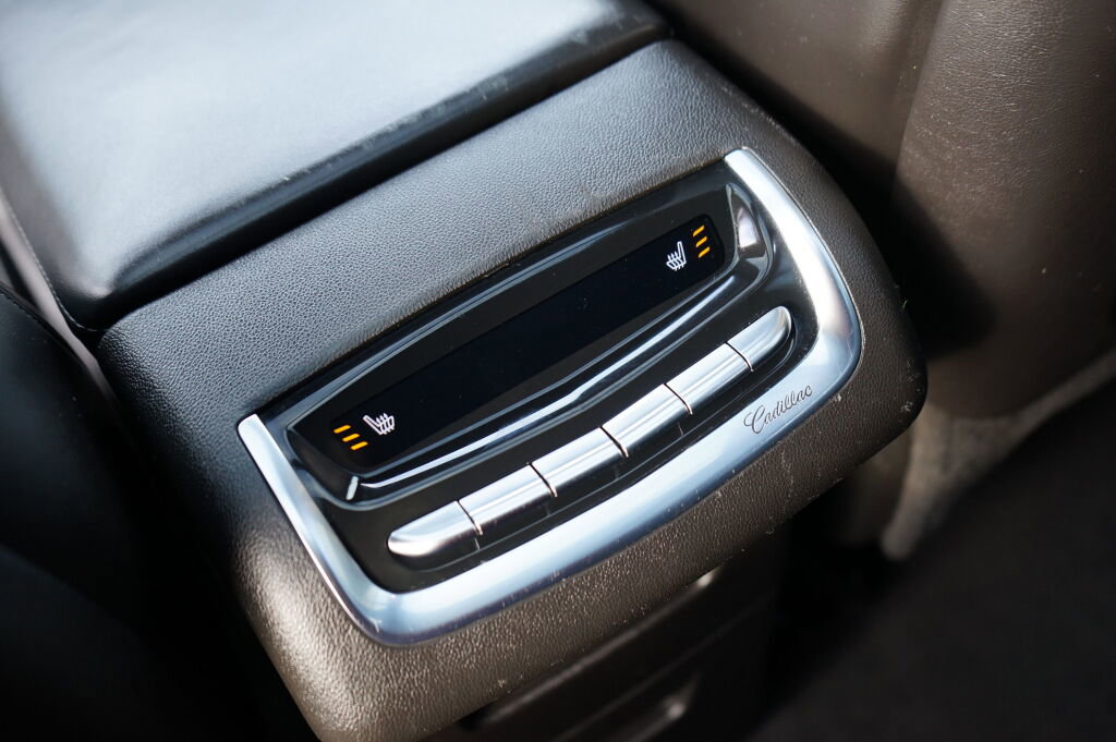 Used 2020 Cadillac XT6 Premium Luxury w/ Platinum Package image 15