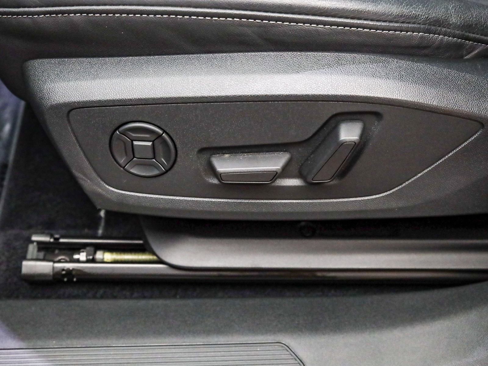 Certified 2023 Audi Q4 e-tron Premium Plus w/ Premium Plus image 22