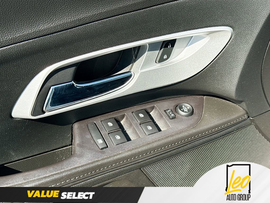 Used 2017 Chevrolet Equinox LS image 16