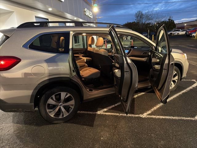 Used 2019 Subaru Ascent Premium w/ Popular Package #3 AWD/4WD image 12