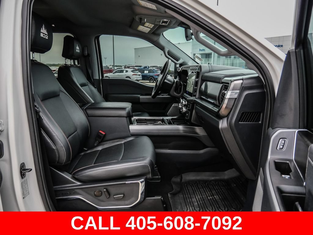 Used 2023 Ford F550 4x4 Crew Cab Super Duty image 26