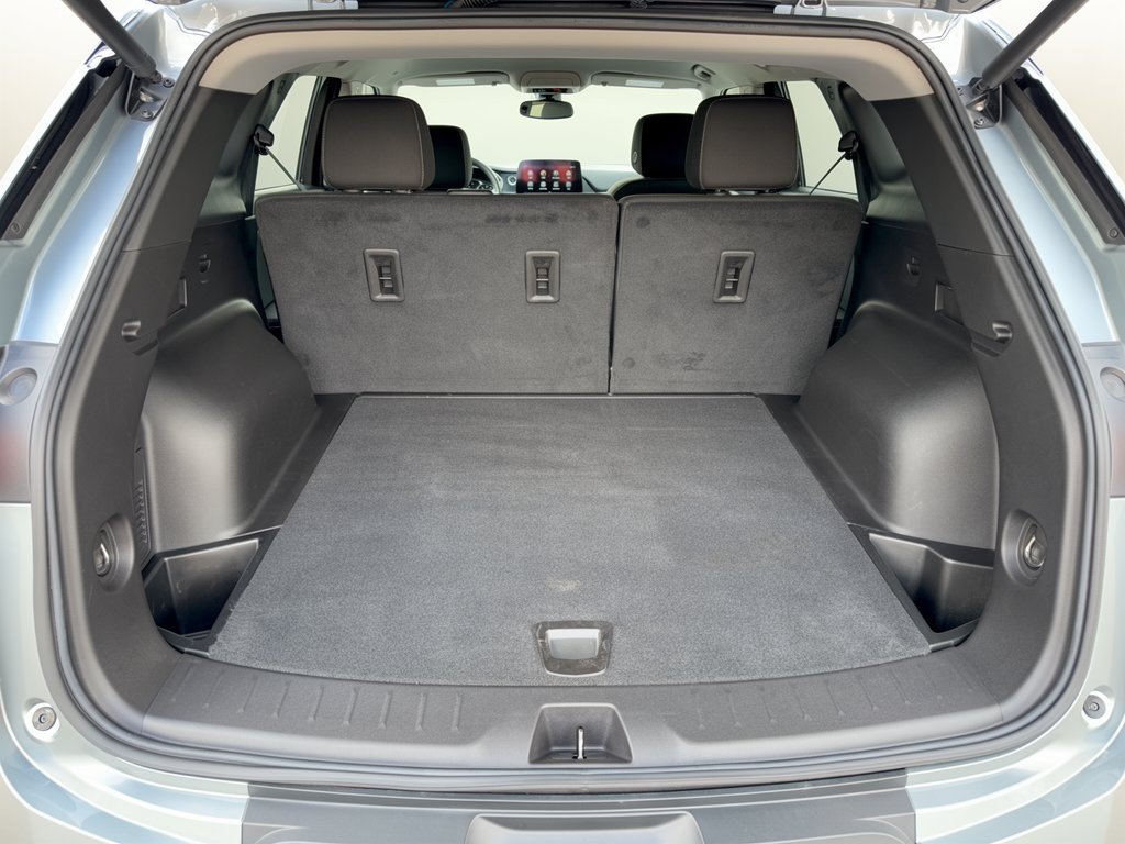 Certified 2024 Chevrolet Blazer LT w/ Convenience Package FWD image 28