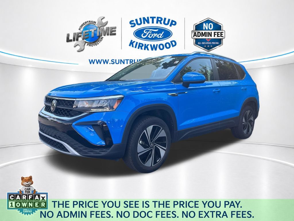 Used 2023 Volkswagen Taos SE w/ Panoramic Sunroof Package AWD/4WD image 1