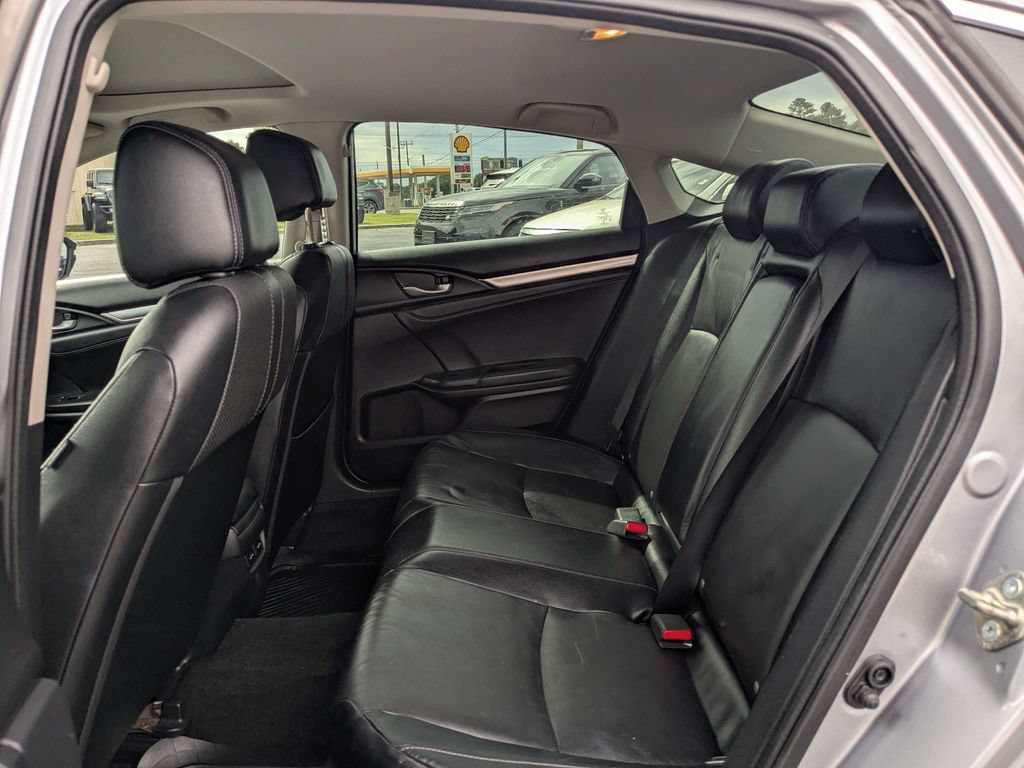 Used 2017 Honda Civic Touring image 13