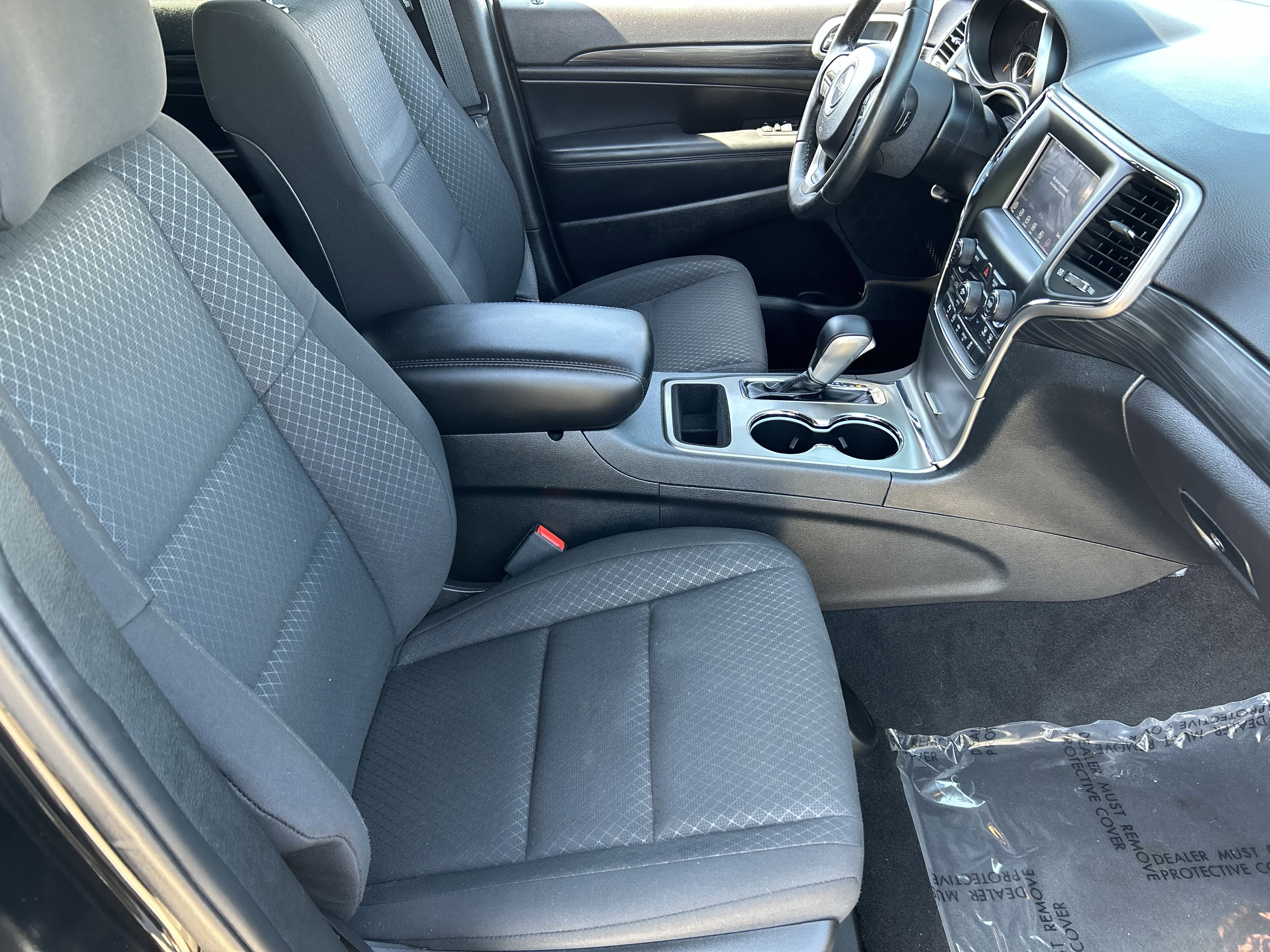 Certified 2021 Jeep Grand Cherokee Laredo image 10