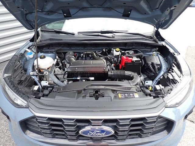 Used 2024 Ford Escape ST-Line w/ Tech Pack #1 AWD/4WD image 14