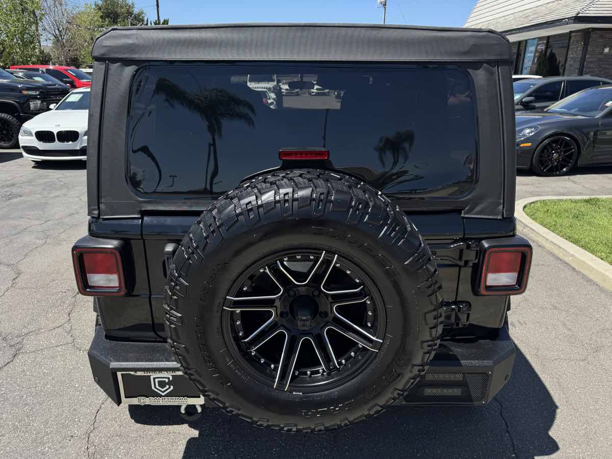 Used 2021 Jeep Wrangler Unlimited Sport AWD/4WD image 5