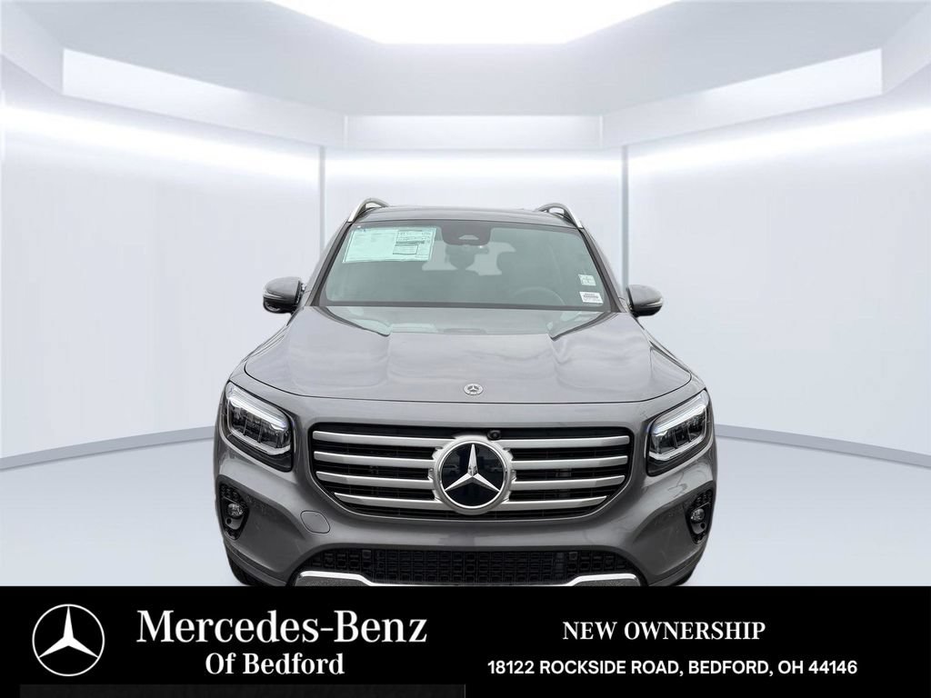 New 2026 Mercedes-Benz GLB 250 4MATIC image 2