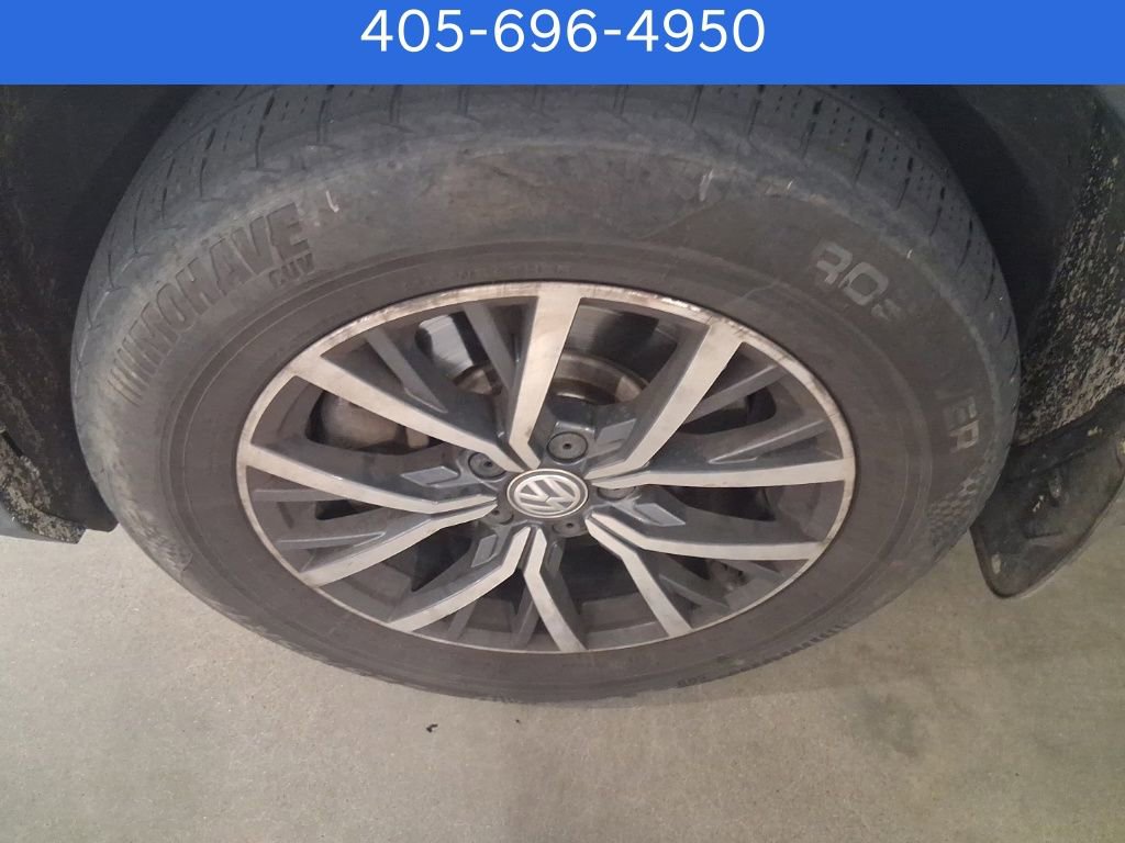 Used 2020 Volkswagen Tiguan SE image 23