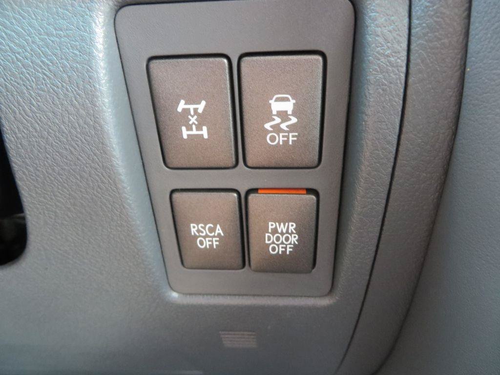 Used 2009 Lexus LX 570 4WD image 17