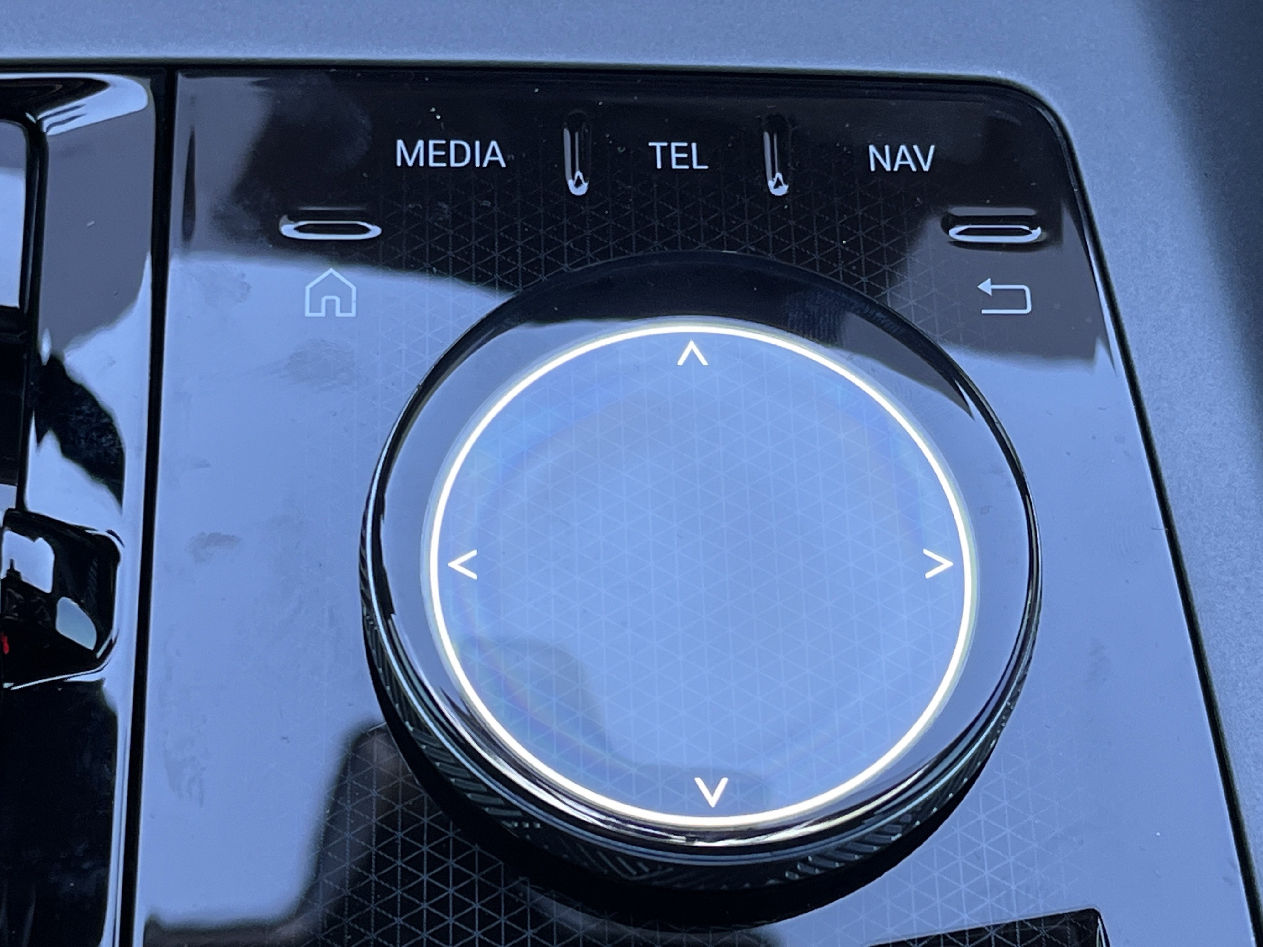 New 2026 BMW X3 xDrive30 w/ Premium Package image 8