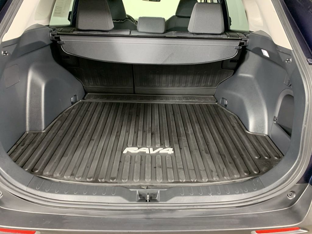 Used 2023 Toyota RAV4 XLE w/ Convenience Package AWD/4WD image 13