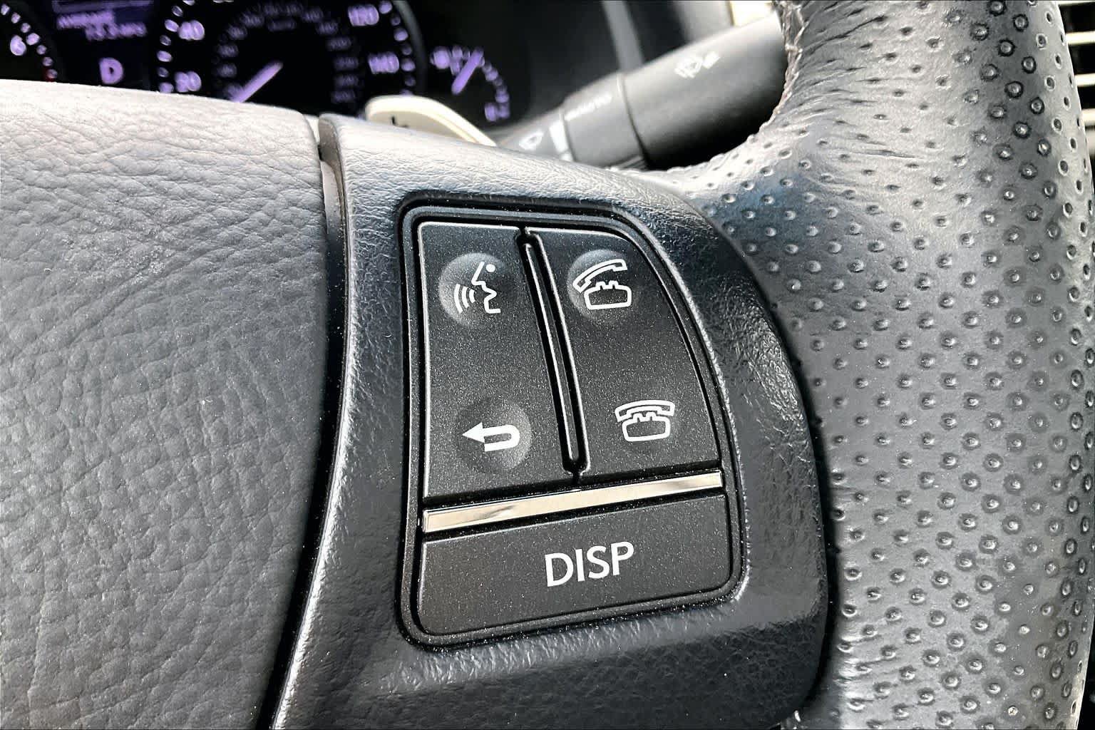 Used 2014 Lexus LS 460 w/ F Sport Package RWD image 24