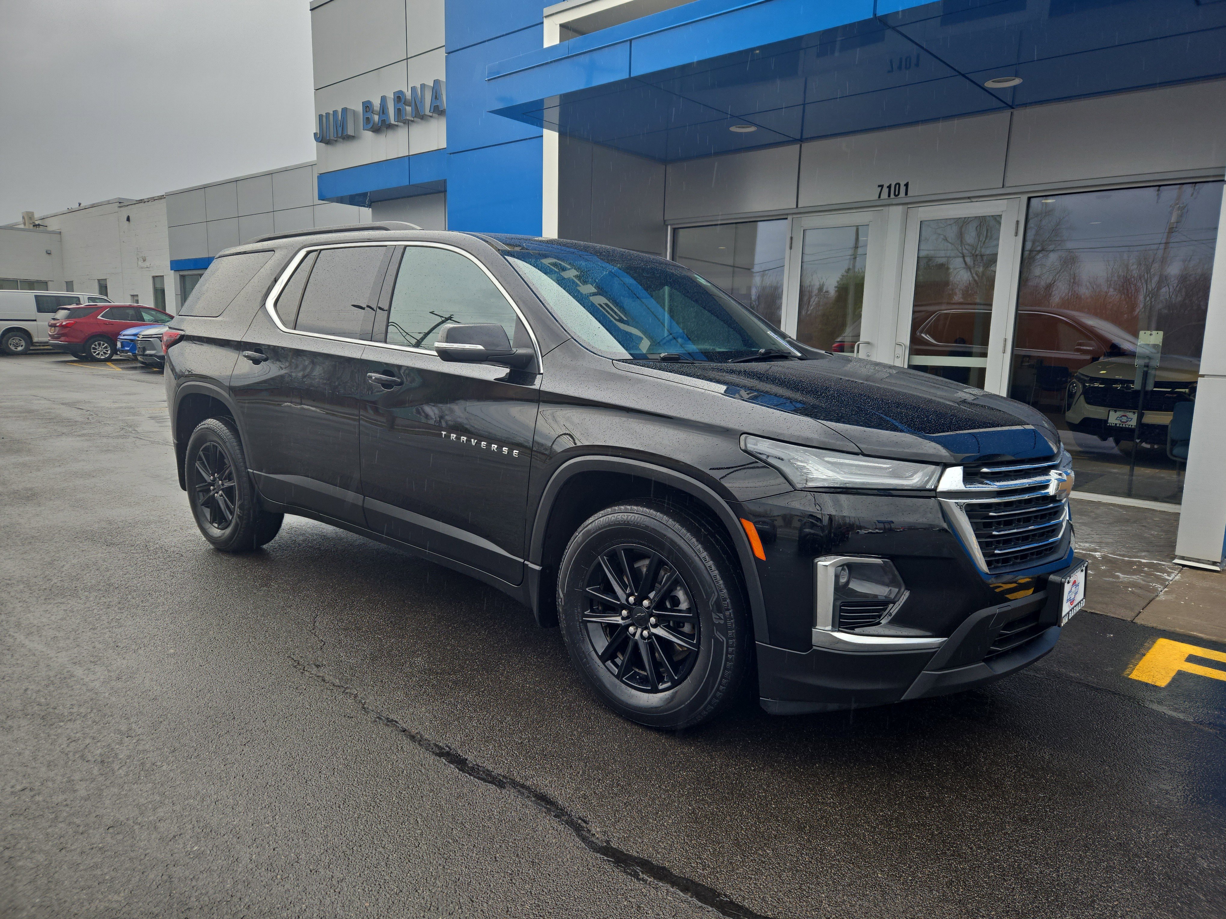Used 2023 Chevrolet Traverse LT w/ LPO, Floor Liner Package image 17
