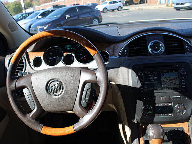 Used 2012 Buick Enclave Premium FWD image 10