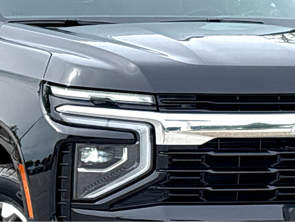 Used 2025 Chevrolet Tahoe LS RWD image 19