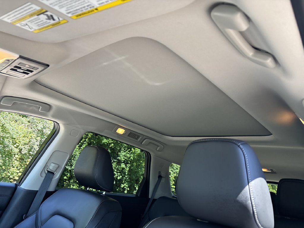 Certified 2025 Nissan Pathfinder SL w/ SL Premium Package FWD image 28
