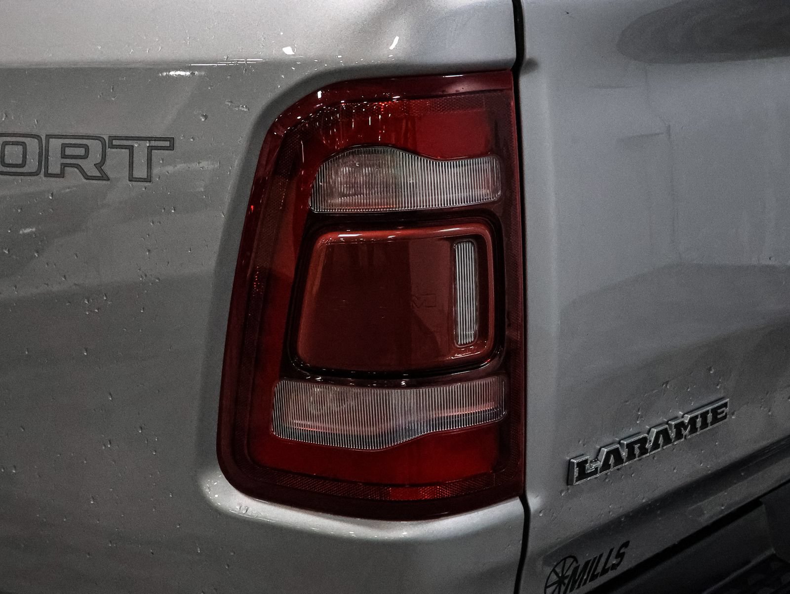 Used 2021 RAM 1500 Laramie w/ Sport Appearance Package AWD/4WD image 16