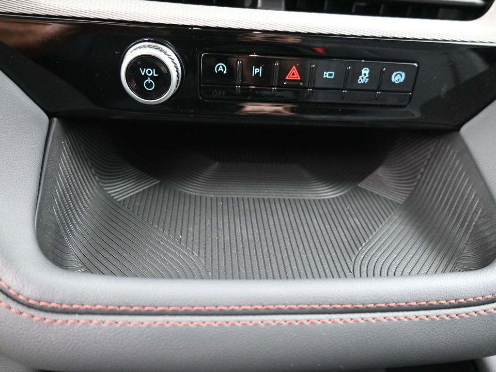 New 2026 Ford Explorer Active w/ Active Comfort Package image 32