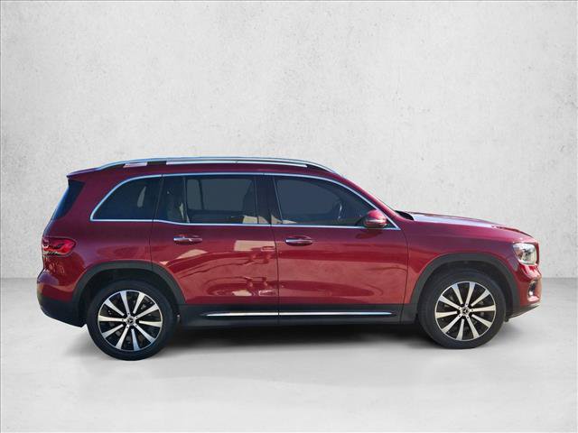 Certified 2022 Mercedes-Benz GLB 250 4MATIC image 4
