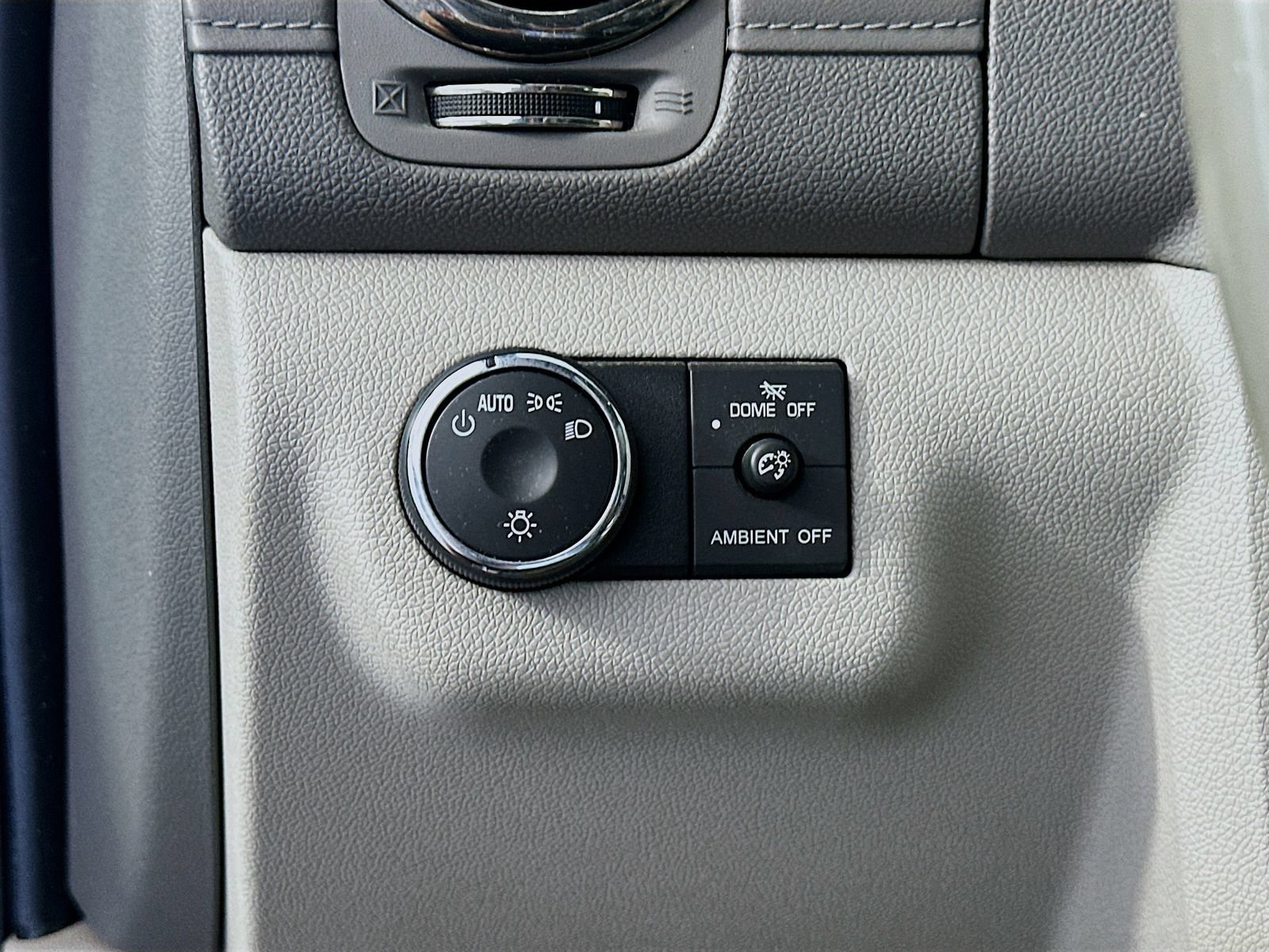 Used 2017 Buick Enclave Convenience FWD image 10