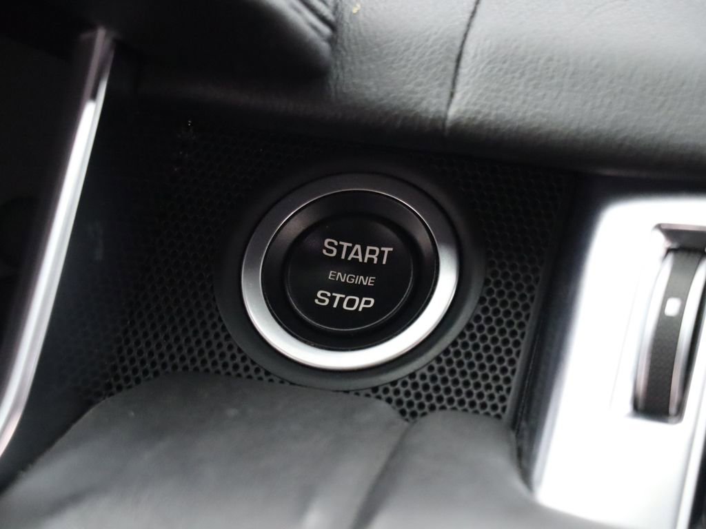 Used 2019 Land Rover Range Rover Sport HST image 18