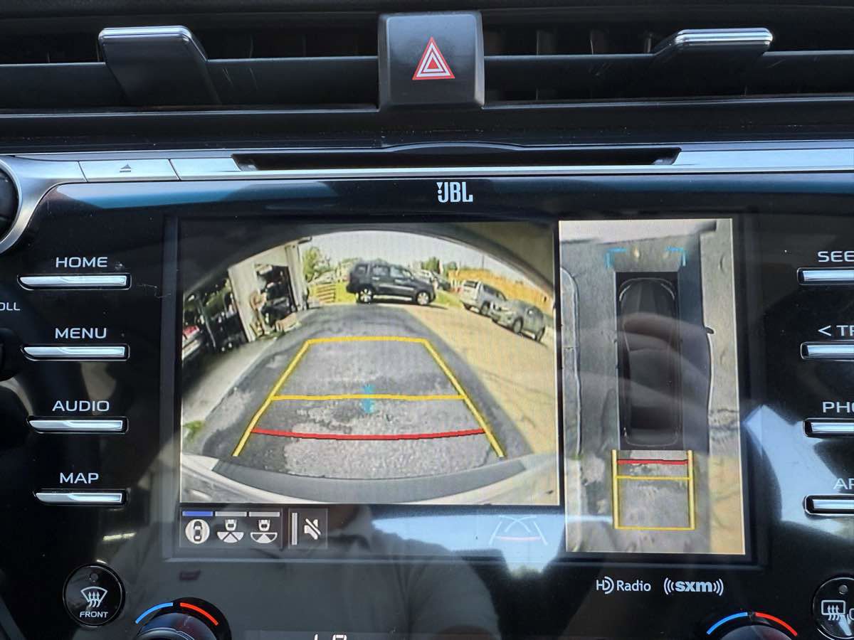 Used 2018 Toyota Camry XSE w/ Driver Assist Package image 18