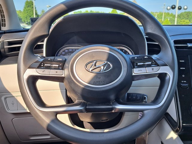 Used 2023 Hyundai Tucson SE AWD/4WD image 10