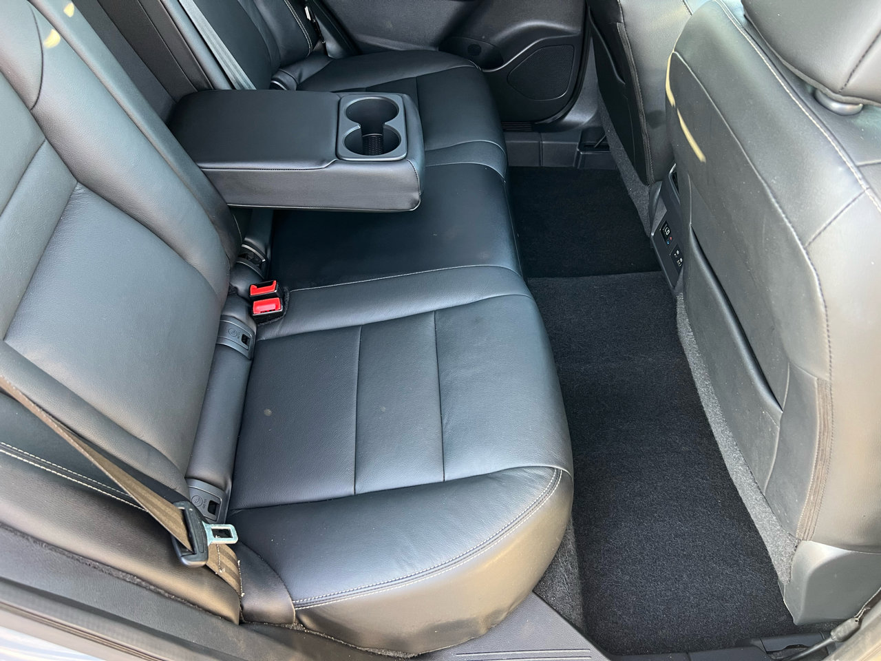 Used 2021 Nissan Rogue SL w/ Premium Package image 57