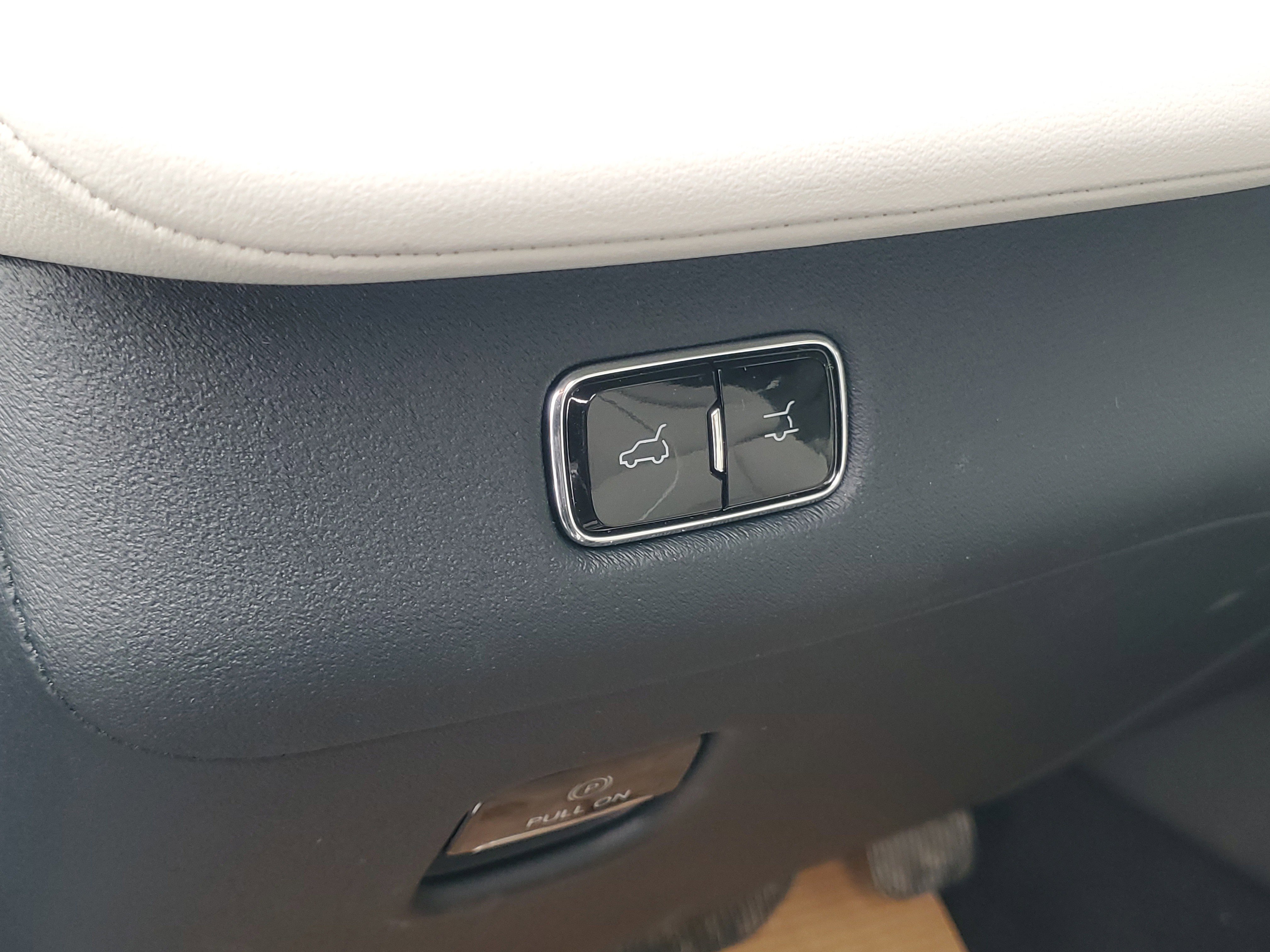 New 2026 Lincoln Navigator Reserve image 15