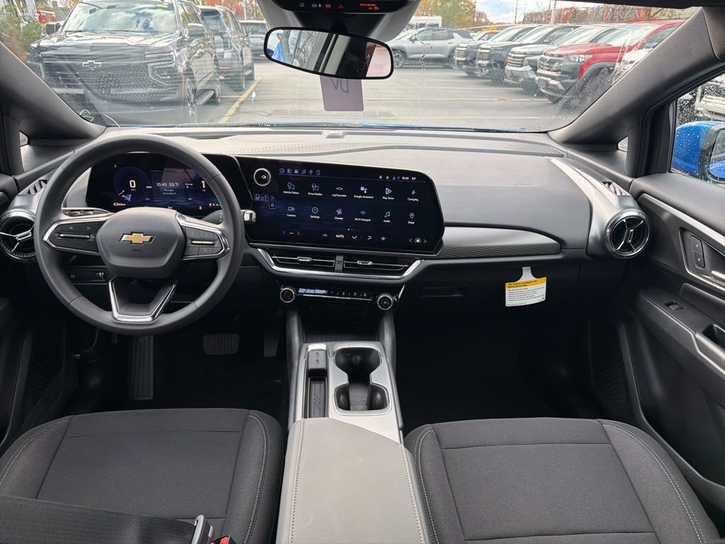 New 2026 Chevrolet Equinox EV LT image 27