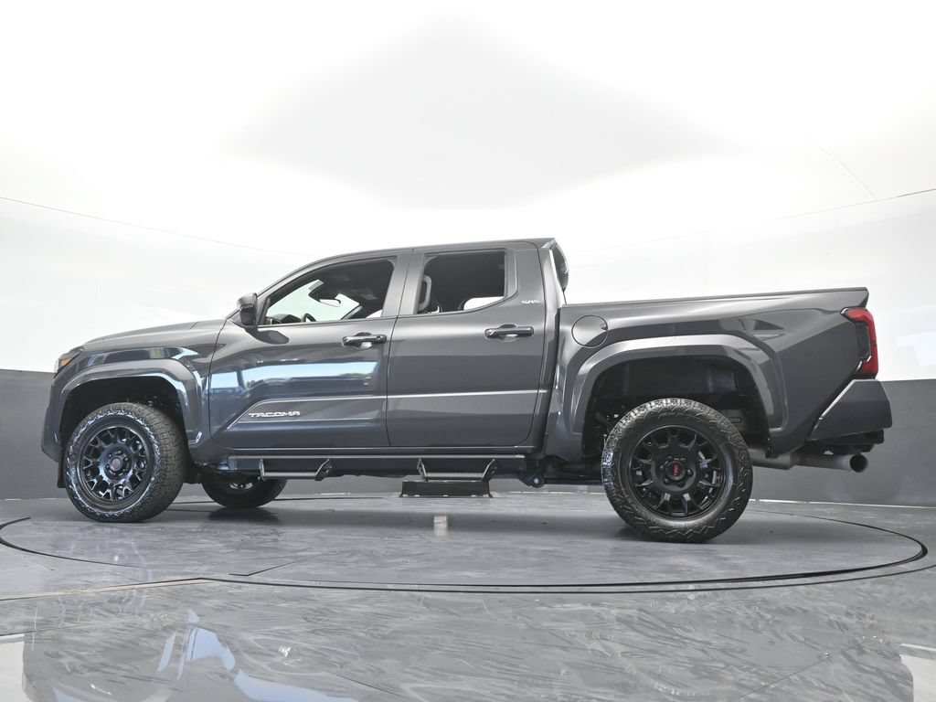 Used 2025 Toyota Tacoma SR5 RWD image 63