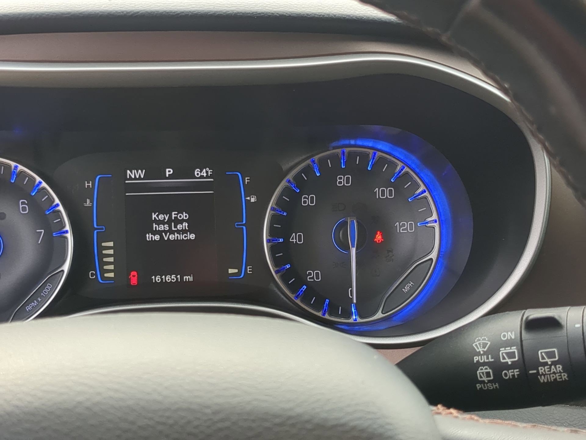 Used 2017 Chrysler Pacifica Touring-L image 14