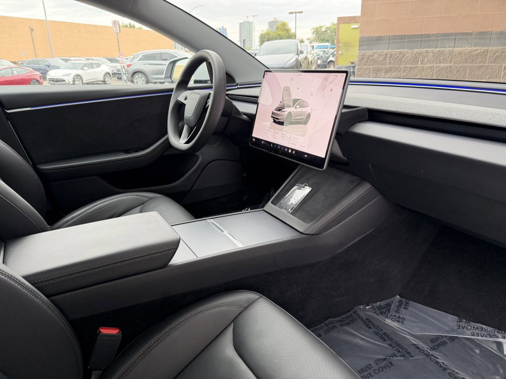 Used 2025 Tesla Model 3 Long Range image 42