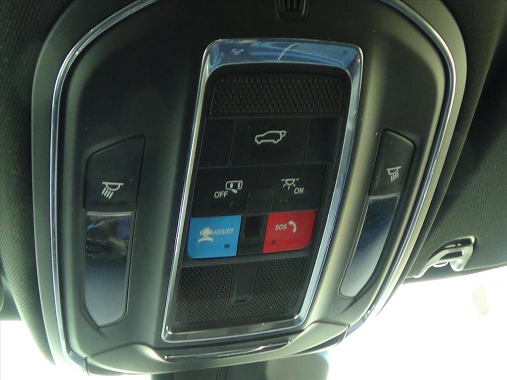 Certified 2024 Jeep Wagoneer 4WD w/ Convenience Group I image 31