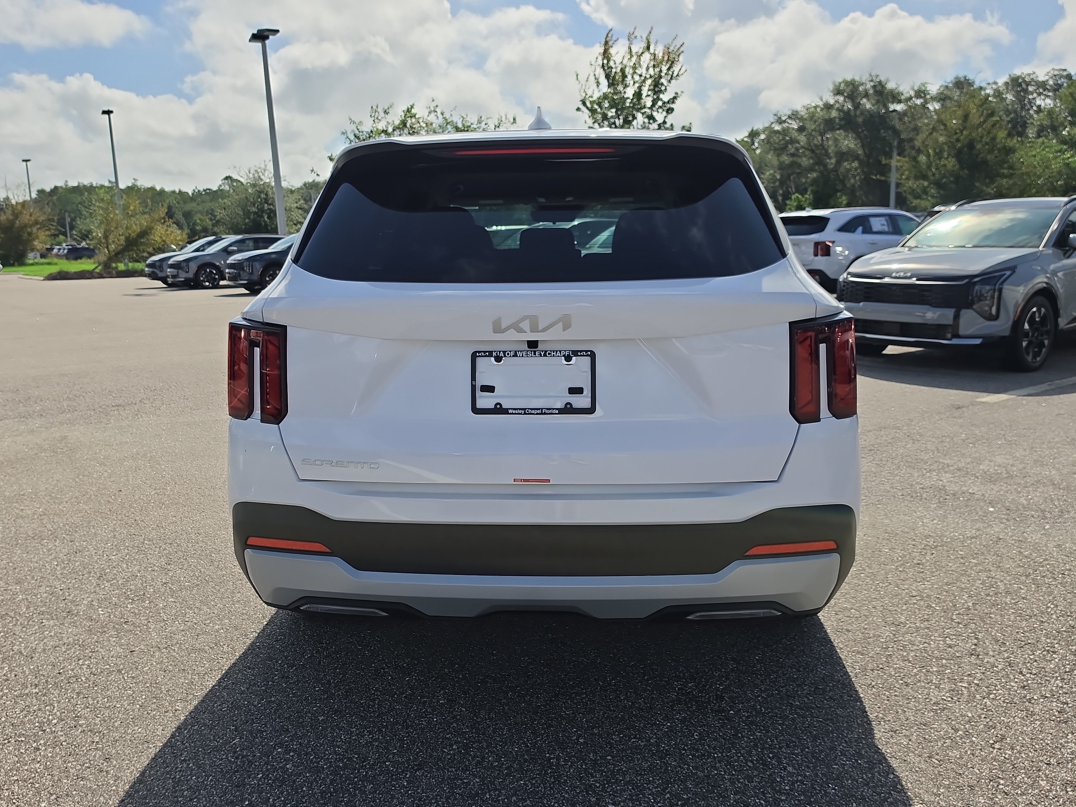 New 2026 Kia Sorento LX FWD image 7