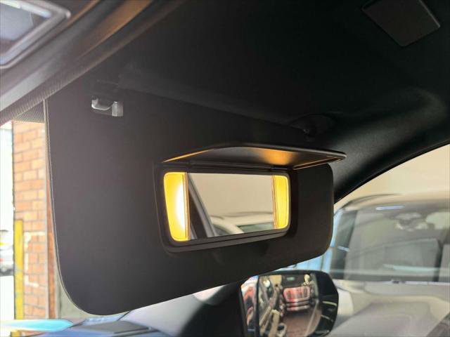 Certified 2025 GMC Yukon XL Denali image 24