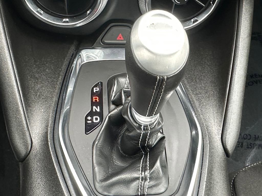 Used 2024 Chevrolet Camaro LT w/ RS Package image 18