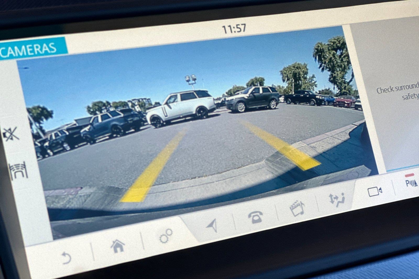 New 2024 Jaguar F-TYPE R-Dynamic RWD image 23