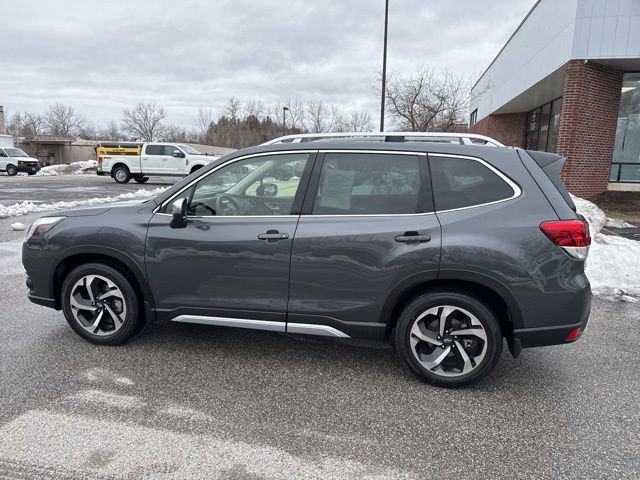 Used 2024 Subaru Forester Touring image 28